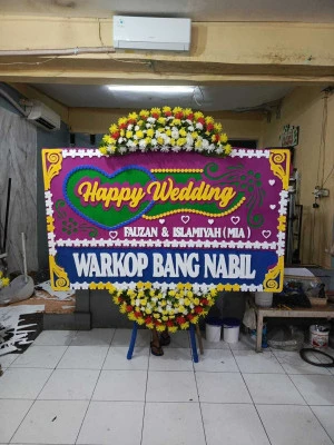 Papan Bunga di Mojo Ringinarum