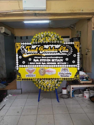 Papan Bunga di Mojo Ringinarum